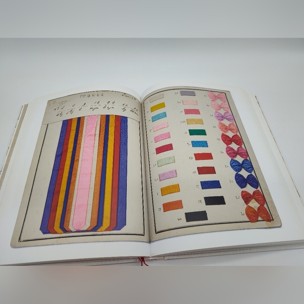 THE FRENCH RIBBON First Edition Reference Book Printed in Italy 2014 - Picture 7 of 10